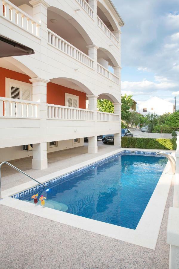 Villa Apartments Art Trogir Exterior foto