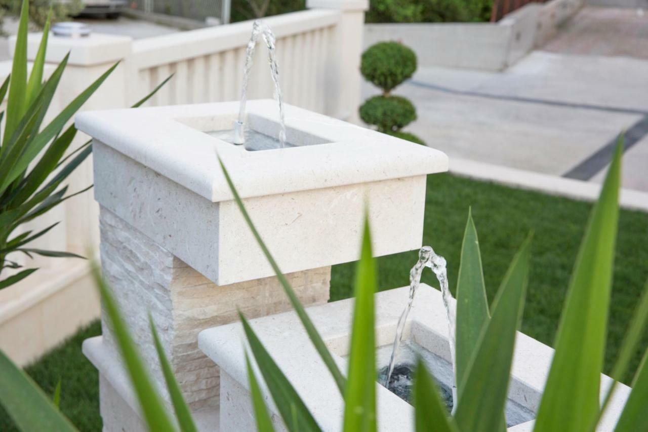 Villa Apartments Art Trogir Exterior foto